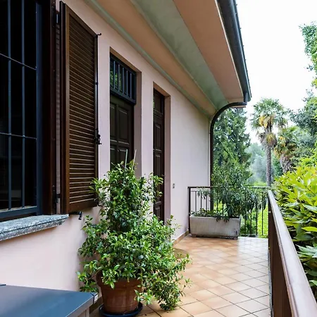 Bellagio Retreat View Апартаменты *